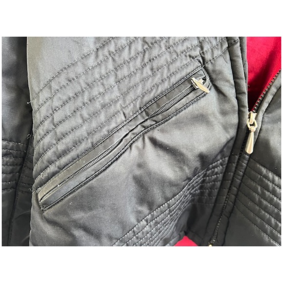 Harley-Davidson Medium Jacket with Real Fur Hood Trim Red Embroidered Back - Picture 10 of 15